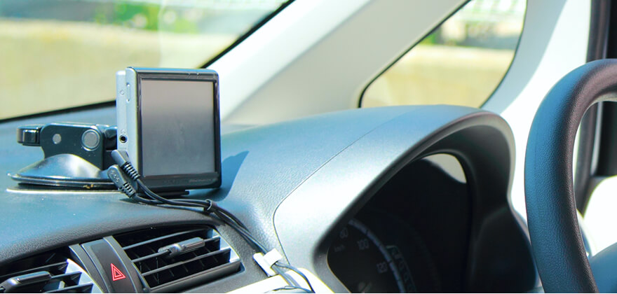 ポータブル型・オンダッシュ型カーナビの取り付け後イメージ